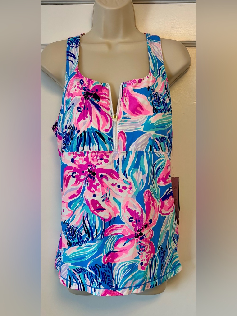 Lilly Pulitzer Bennett Blue Hypes & Stripes Kila Bra Tank – NWT L